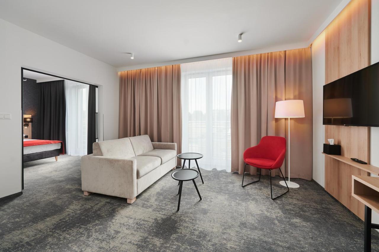 Best Western Plus Hotel Rzeszow City Center エクステリア 写真