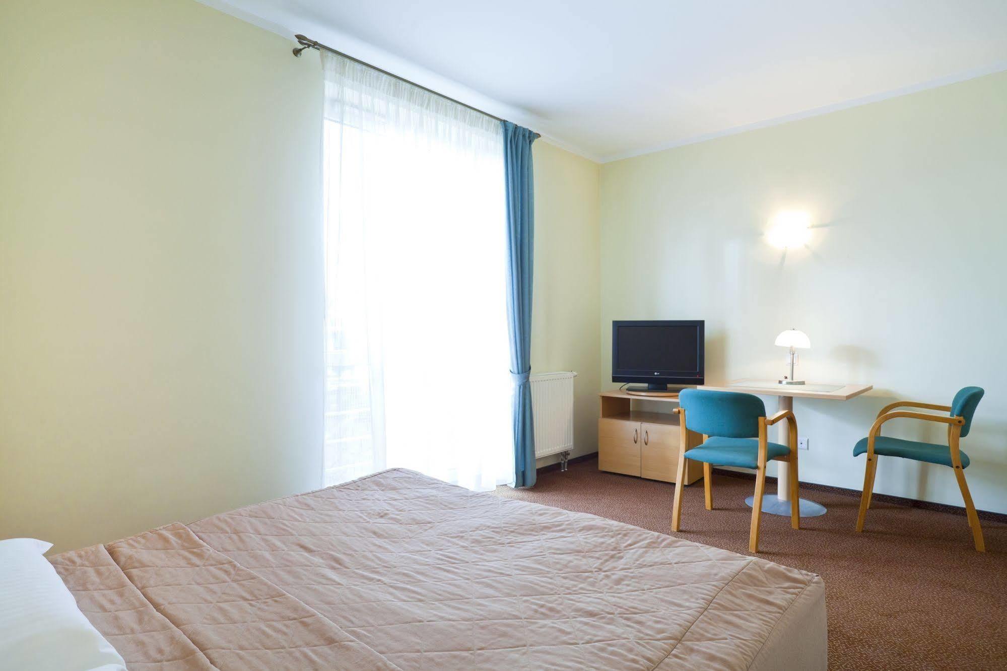 Best Western Plus Hotel Rzeszow City Center エクステリア 写真