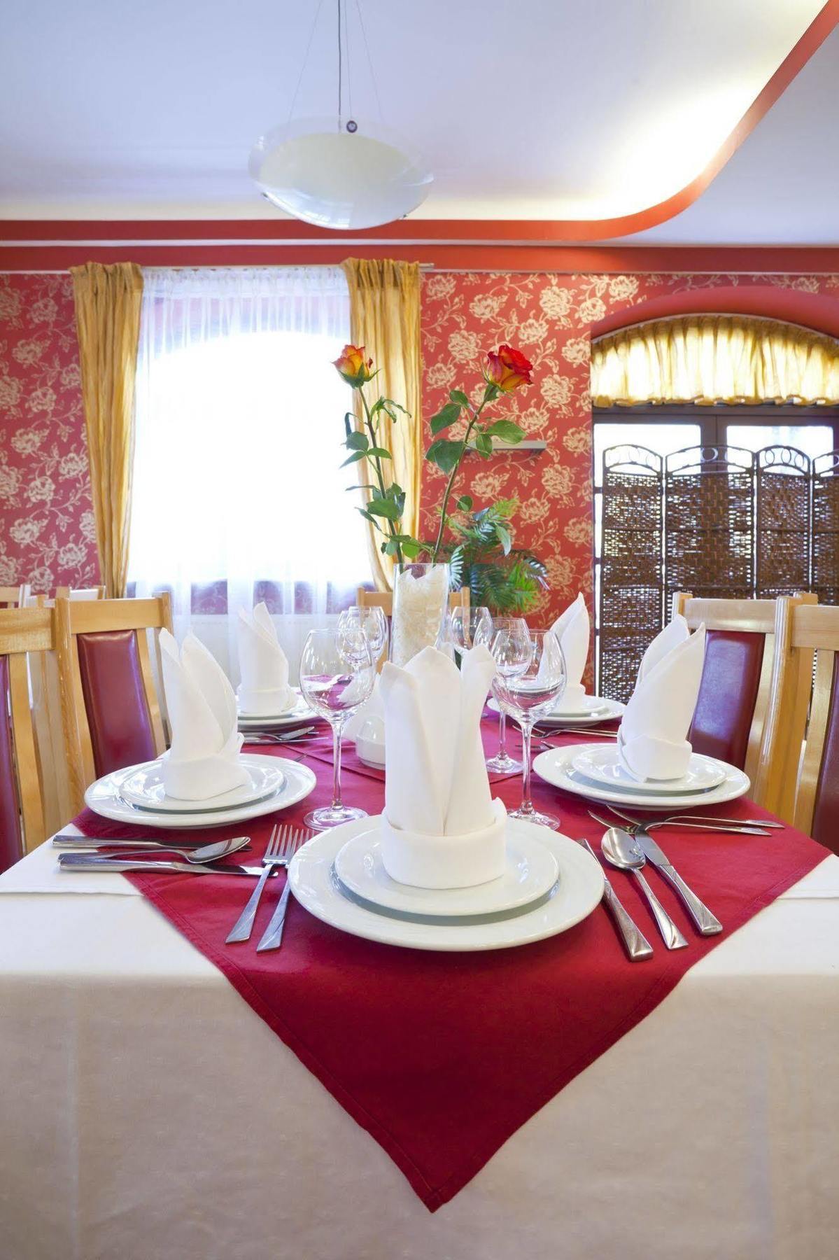 Best Western Plus Hotel Rzeszow City Center エクステリア 写真